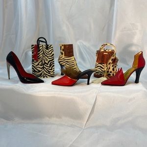 2000  Just the Right Shoe Collection